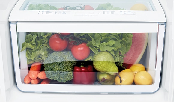 Humidity controlled crisper