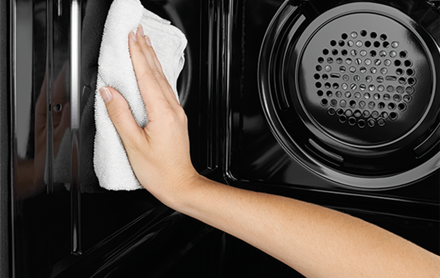 Easy-clean oven and surfaces