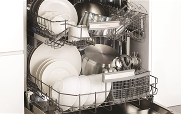 A huge 15-place setting capacity
