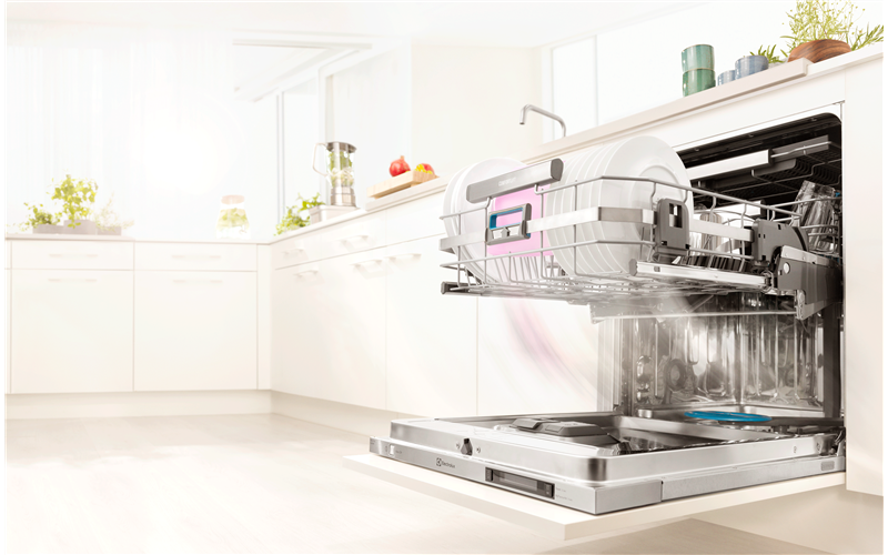60cm builtunder dishwasher with ComfortLift™ (ESF8735ROX) Electrolux