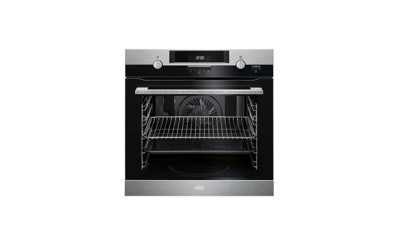 AEG 60cm SteamBake multi-function 10 Pyroluxe™oven, stainless steel BPK552220M