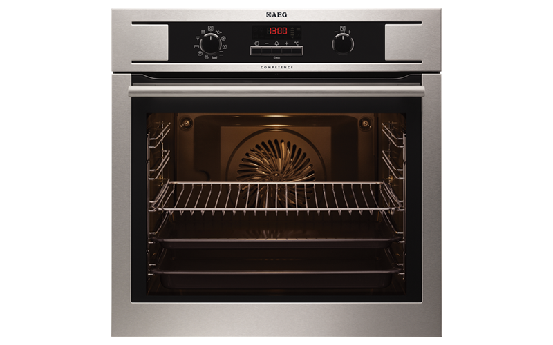 60cm OptiSight 9 Function MaxiKlasse Oven (BP501310AM) AEG Australia